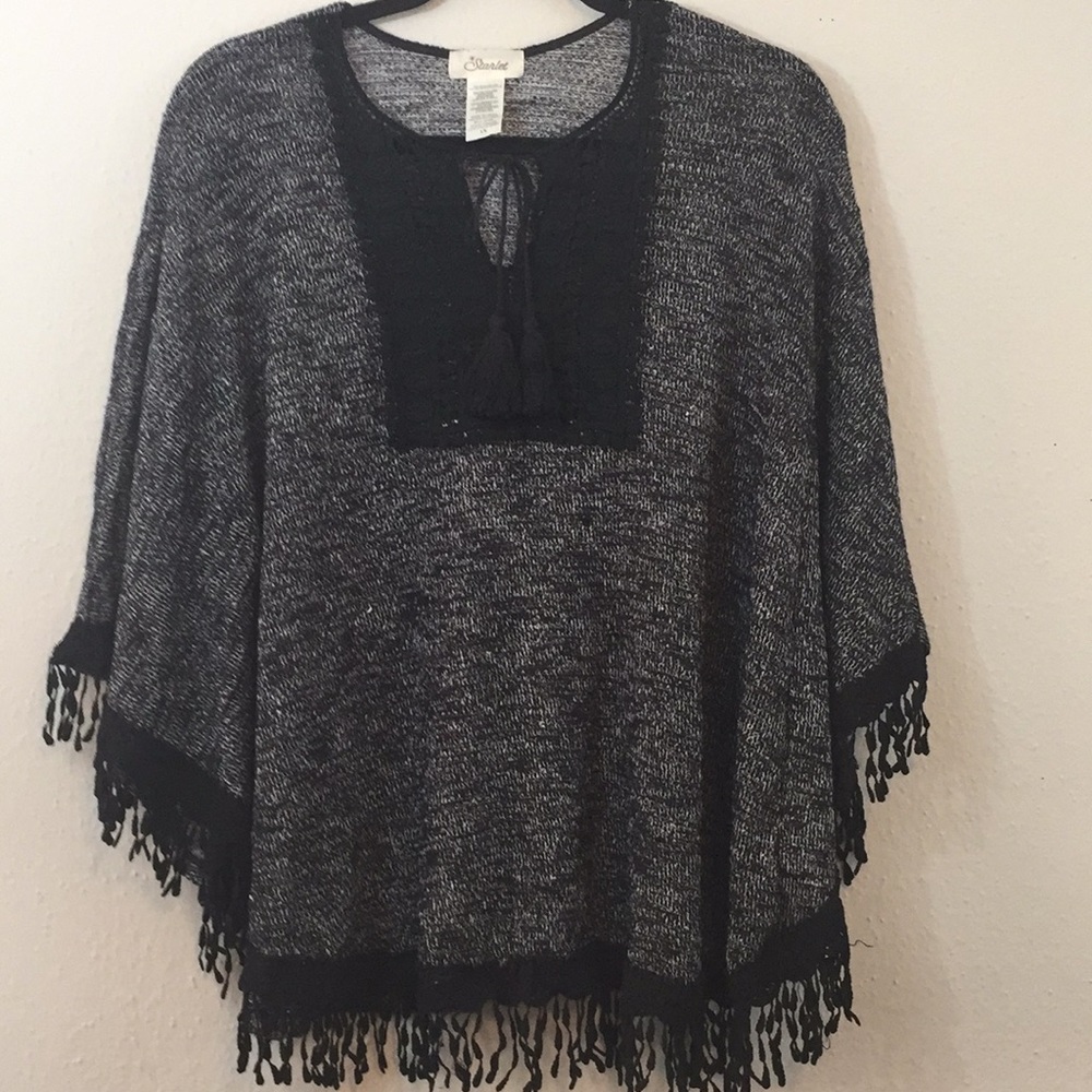 Starlet Black Lace Knitted Fringed Poncho- Size 1X